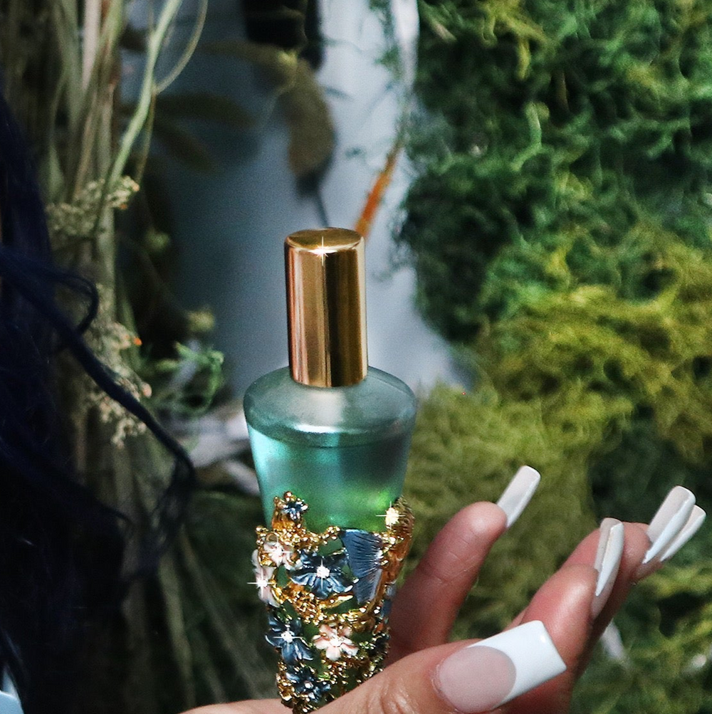 FAIRY ESSENCE
